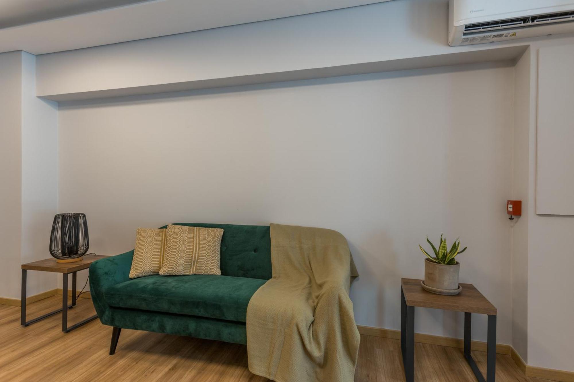 Aethir Urban Stay By Raise Афины Экстерьер фото